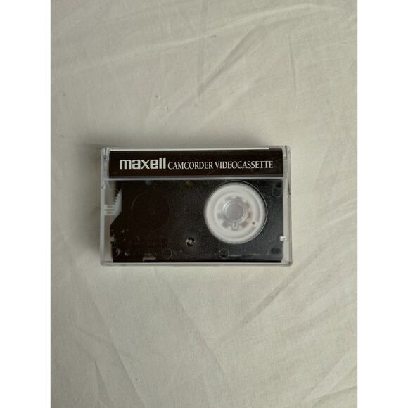 Maxell TC-30 VHS-C Camcorder Videocassette Tape HGX Gold Premium High Grade New - Picture 2 of 5